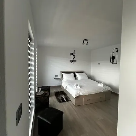 Jaktstuga Lian House Corbeni